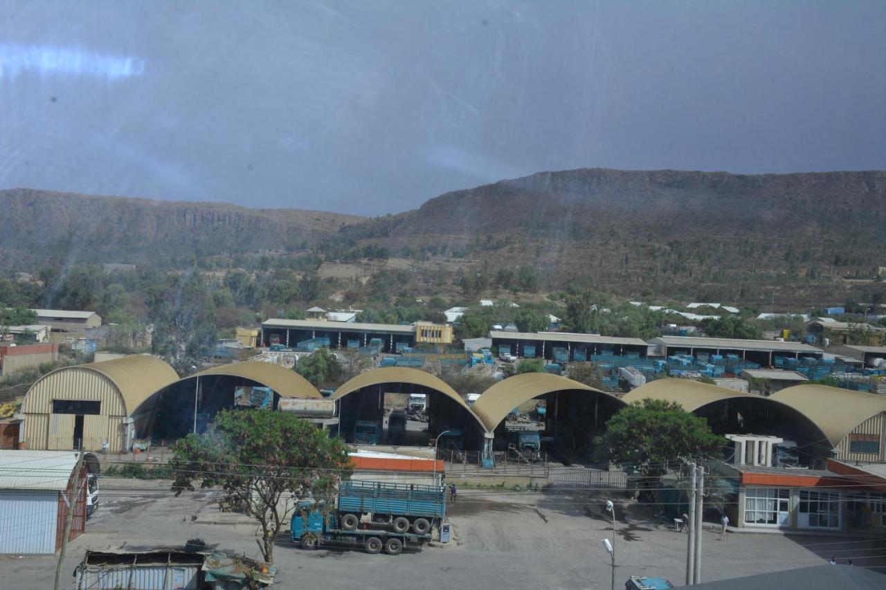 Hz Grand Hotel Mek'ele Exteriör bild